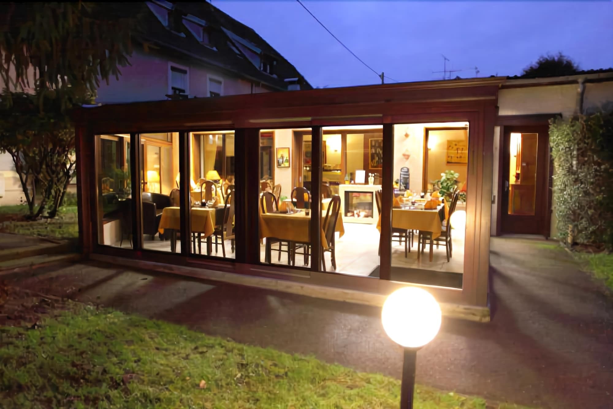 Les Tilleuls Montbeliard Sud Audincourt Exterior foto